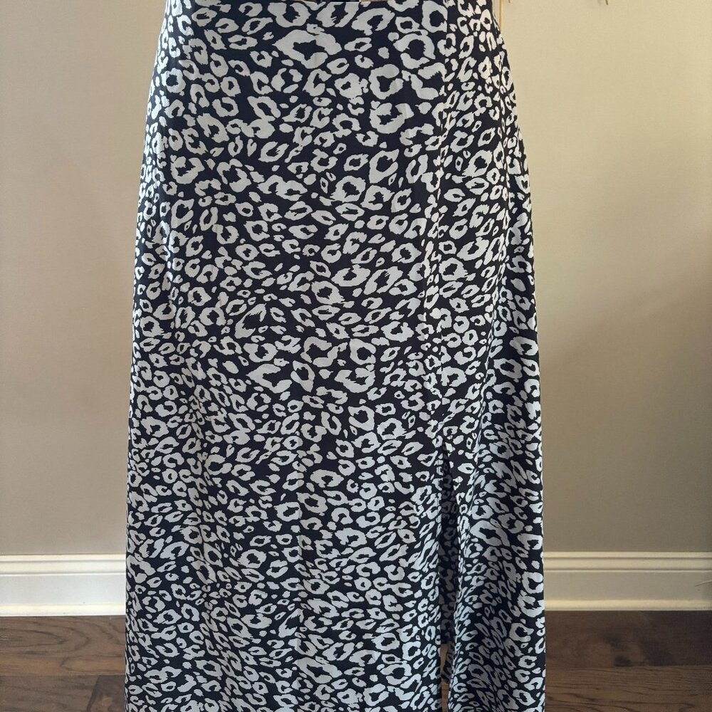 Black and White Leopard Print Midi Skirt